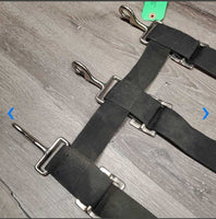 Nylon Web Open Stall Guard *vgc, mnr dirt
