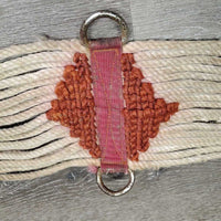 17 String Mohair Cinch *fair, v.rusted, oxidization, fraying string, rubbed, stained, dingy, hair, mnr dirt
