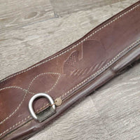 Padded Leather Girth, 2x els, 3x D Ring *vgc/gc, clean, rubs, faded, scratches, dry, deep/hard creases, stretched els
