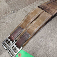 Padded Leather Girth, 2x els, 3x D Ring *vgc/gc, clean, rubs, faded, scratches, dry, deep/hard creases, stretched els
