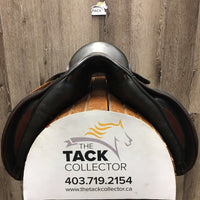 16.5" *XW 7.5" Stubben Juventus Dressage Saddle, Wool Flocking, Rear Gusset Panels, Lg Front Blocks, Flaps: 15"W x 11.5" Serial #: XW 8840302
