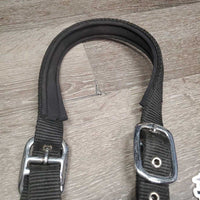 Soft Round Rope Halter, Neoprene Padded Crown, adj, snap xc/vgc, mnr dirt & hair