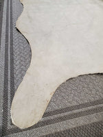 Cowhide Rug *xc/vgc, mnr dirt, curled edges
