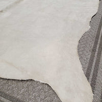 Cowhide Rug *xc/vgc, mnr dirt, curled edges