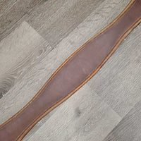 Hunter Girth, 2x els *gc, clean, markers, faded, stains, hard creases, rubs, hairy seams, stretched els
