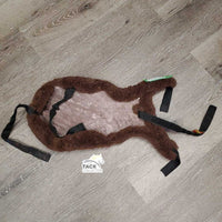 Sheepskin Jump Saddle Seat Saver *gc, clean, clumpy, rubs, mnr hairy, stretched elastic, older, hairy velcro
