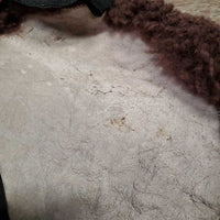 Sheepskin Jump Saddle Seat Saver *gc, clean, clumpy, rubs, mnr hairy, stretched elastic, older, stiff
