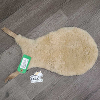 Sheepskin Jump Saddle Seat Saver *gc, clean, clumpy, rubs, mnr hairy, stretched elastic, older, stiff
