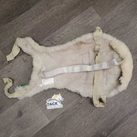 Sheepskin Jump Saddle Seat Saver *gc, clean, clumpy, rubs, mnr hairy, stretched elastic, older, stiff
