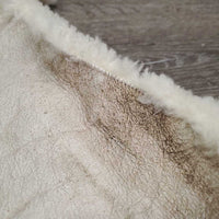 Sheepskin Jump Saddle Seat Saver *gc, clean, clumpy, rubs, mnr hairy, stretched elastic, older, stiff
