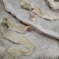 Sheepskin Jump Saddle Seat Saver *gc/fair, clean, clumpy, rubs, mnr hairy, v.frayed & stretched elastic, older, stiff
