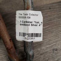 1 Caribiner *fair, stiff, rusty, oxidized
