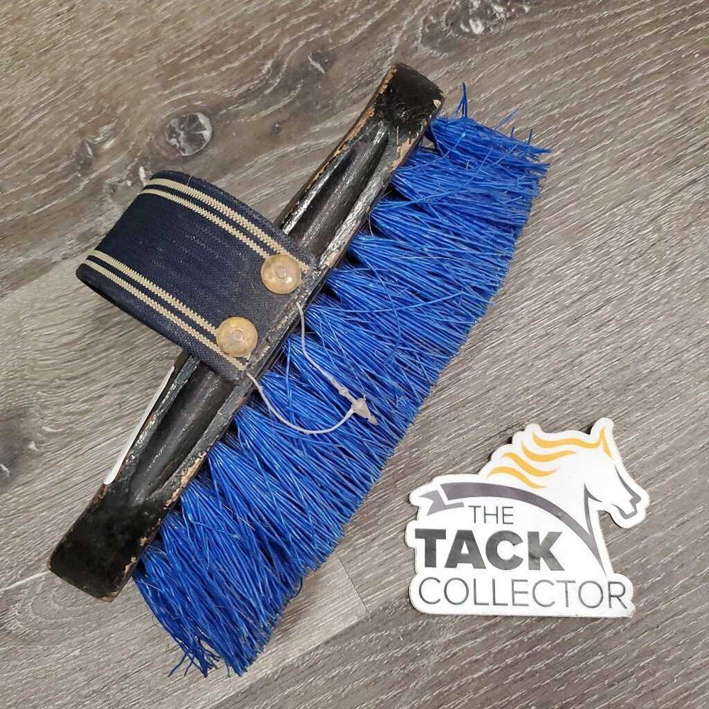 Dandy Brush, handle *gc, scraped edges, dirt, hair, missing bristles