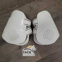 Hind Boots, tabs, bag *new