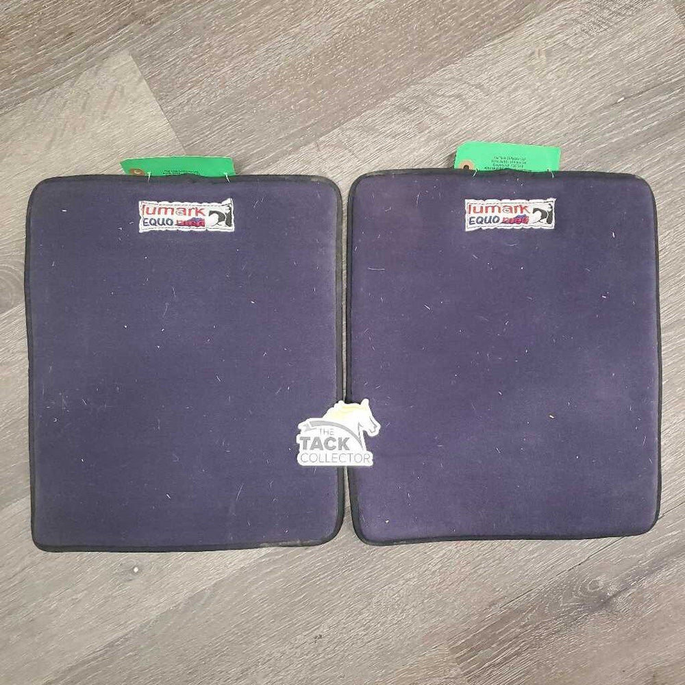 2 Memory Foam Leg Quilts *gc/vgc, mnr hair, dirt & fading