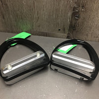 Light Angled - Wide Base Stirrup Irons *vgc, mnr dirt & scratches
