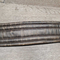 Anatomical Girth, x2 els, D Ring *fair, v.creased, rubs & cracking, Missing 2 D's
