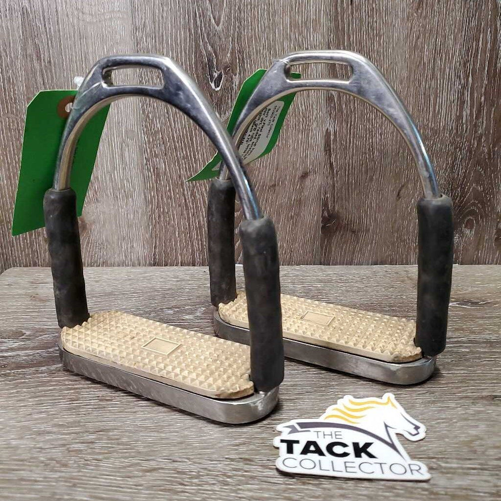 Soft v.Flexi Stirrup Irons, grips *gc, mnr dirt, faded, scratches & stains, grip rubs, loose rubber tops