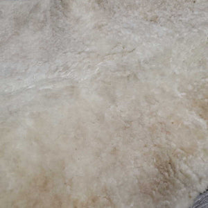 Shimmable Quilt Sheepskin Half Pad, rolled edge *gc, 0 shims, cut tabs, clean, stains, pills, clumpy, mnr dingy, puckers, threads