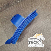 Hard Plastic Curry, handle *xc, clean, mnr scraped edges