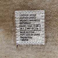 Field Boots, Zips, 2x Brown Plastic Forms *gc, rubs, threads, scratches, mnr dirt, sticky zips