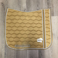 Quilt Dressage Saddle Pad *vgc, hair, mnr pills, threads, rubs, dirt?
