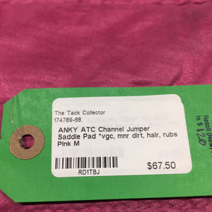 Channel Jumper Saddle Pad *vgc, mnr dirt, hair, rubs