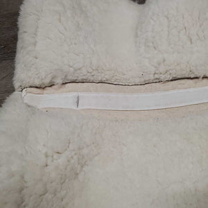 Dressage Sheepskin Quilt Half Pad, rolled edges *vgc, clean, stain, cut tabs, mnr dingy, hair, clumpy, rubs, tear