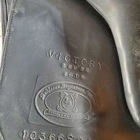 18" Adj *set XW 6.25" Schleese Liberty Dressage Saddle, 2 Lg Front Velcro Blocks, Navy Schleese Fleece Lined Cover, Cutback Pommel, Shoulder Relief Panels, Rear Gussets, Wool Flocking, Flaps: 17"L x 12.5"W Serial #: 3 HW SR 4-18 10366S0411