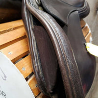 17.5" Adj *set W 6" Schleese Pouvoir Close Contact, 2 Billet Guards, 4 Velcro Blocks, Schleese Navy Cover, Wool Flocking, Rear Gusset Panels, Shoulder Relief, Flaps: 14"L x 14"W Serial #: 3-17.5 644050306