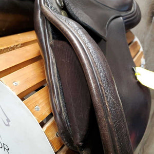 17.5" Adj *set W 6" Schleese Pouvoir Close Contact, 2 Billet Guards, 4 Velcro Blocks, Schleese Navy Cover, Wool Flocking, Rear Gusset Panels, Shoulder Relief, Flaps: 14"L x 14"W Serial #: 3-17.5 644050306