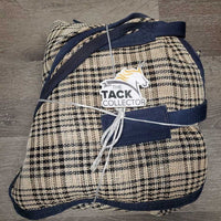 Hard Mesh Fly Sheet, 2 legs, 0 tail *gc, holes, mnr hair, dirt, faded
