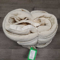 Sherpa Closed Front Blanket Liner *gc, clean, 0 legs/tail, pilly, clumpy, stains, mnr hair, shrunk, repair, marker, puckers
