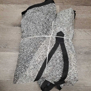 Hvy Mesh Fly Sheet, 2 legs *vgc, clean, mnr stains
