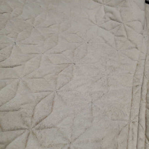 Quilt Jumper Saddle Pad, 2x piping *gc, clean, cut tabs, pilly, faded, rubs, mnr hair, puckers, threads