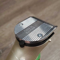 Cordless Trimmer - Clippers, Blade, Cover, Guards, Charging Station, Bag *xc/like new, clean, Work, SOUND GREAT
