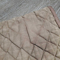 Quilt Jumper Saddle Pad *fair, clean, v. faded, rubs, torn edges, undone stitching, stains, thin spots, residue

