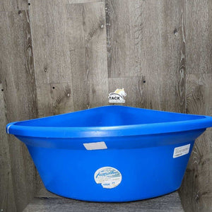Plastic Corner Feeder *vgc/xc, clean, mnr dusty, scratches & scrapes, older?