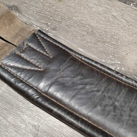 Leather Girth, 2x els *vgc, clean, mnr hair, dirt, scuffs, residue & paint?