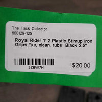2 Plastic Stirrup Iron Grips *xc, clean, rubs
