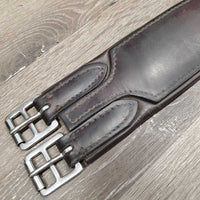 Padded Leather Girth, els *gc/fair, clean, torn elastic, rubs, creasees, stains, mnr hair & residue, older
