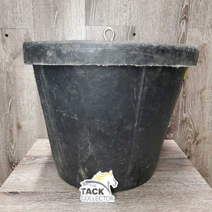 Flatback Rubber Bucket *gc, clean, dirt residue, missing handle, crack