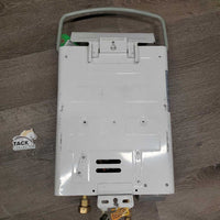 Propane Powered Tankless Wash/Shower Water Heater, hoses, Shower Head, Top Cover *gc, older, WORKS, dirt, scratches, stains
