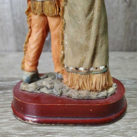 Louis Dionne Indigenous Couple Statue *vgc, mnr dust
