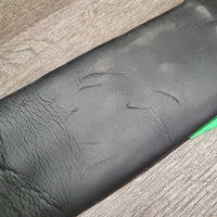 Soft Neoprene Covered Cinch, 2x D Rings *vgc, clean, dents, scrapes, mnr rust spot
