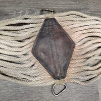 29 String Wide Roper Cinch, Leather Center, 2x D Rings *fair, twisted & rusty D's, stains, discolored, rubs, dirty, hairy
