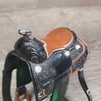 Plastic Toy Western Saddle *vgc, rubs
