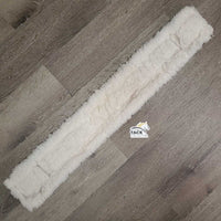 Nylon Web & Long Fleece Cinch *gc, clean, hairy, clumpy, creases
