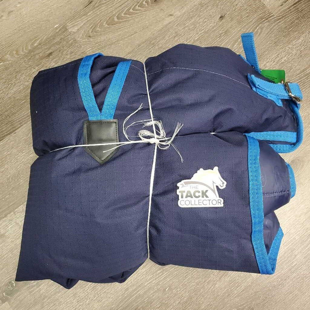 Hi Neck Hvy Winter Blanket, 2 legs *xc, clean, wpf, mnr dirt/stain, rubs, threads