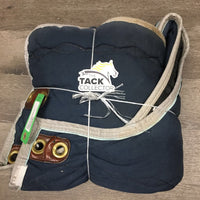 Hvy Stable Blanket, 2 legs, 0 chests *gc, clean, tears, mnr residue, hair, rubs, threads
